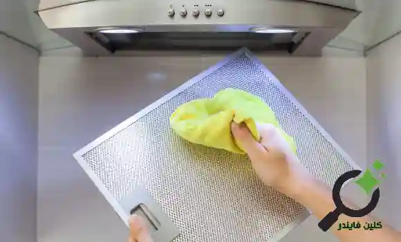 شركة تنظيف مداخن بالرياض تقوم بإزالة الدهون والسخام من المداخن باستخدام معدات متخصصة